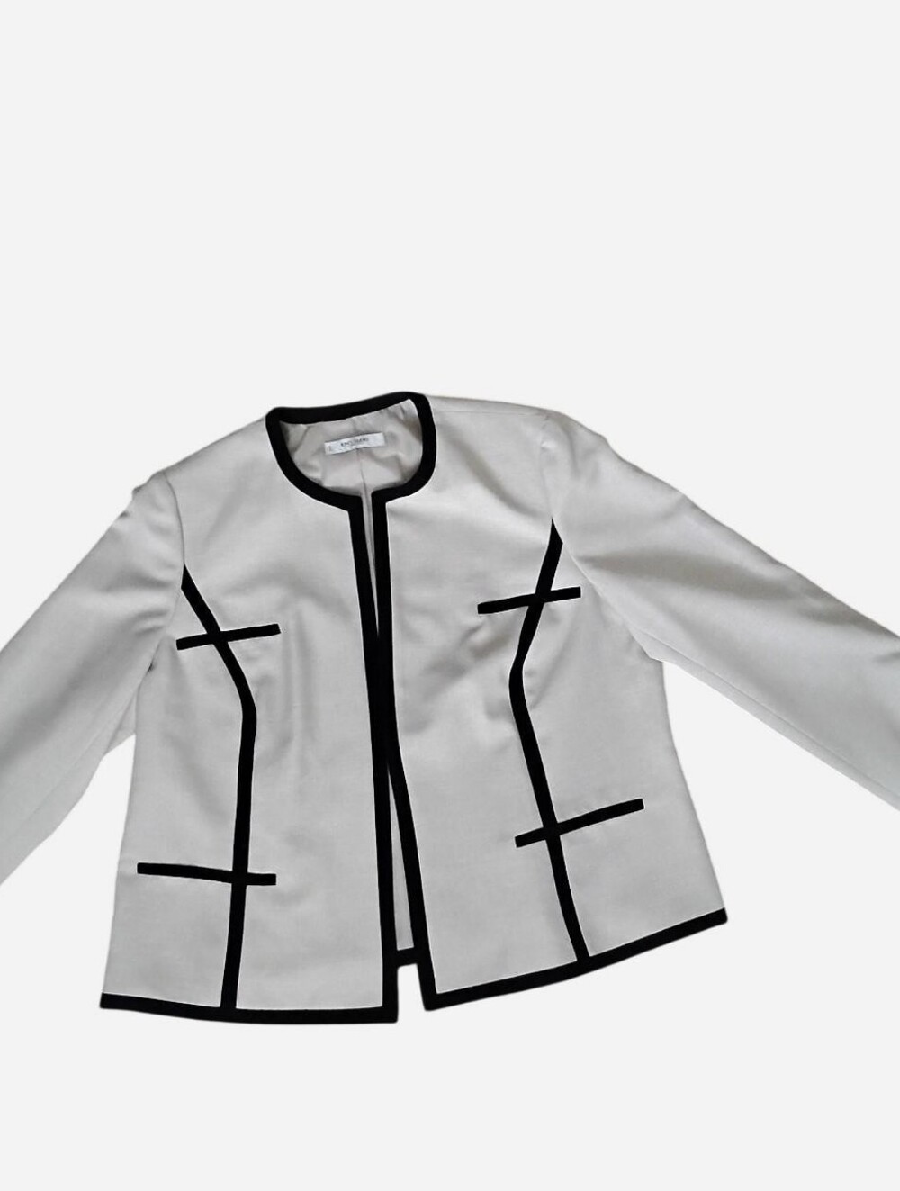 Jones Studio Separates Women’s Plus Size Cream Blazer Open Front Black Trim Jack